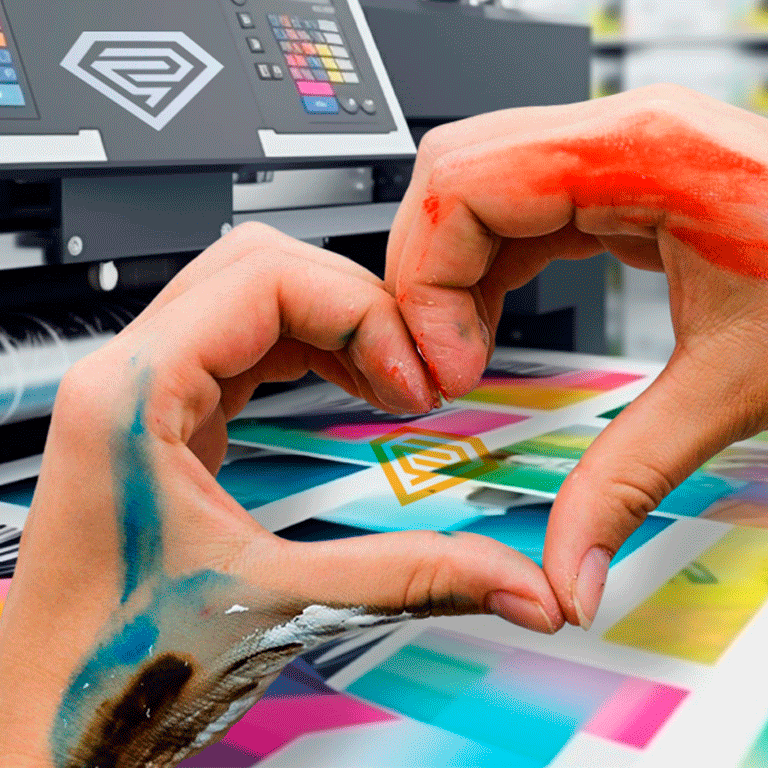 Impresión solidaria con diseño profesional de SuperPrinting.es