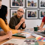 Representantes de una asociación presentan su proyecto a convocatoria Imprenta Solidaria de SuperPrinting